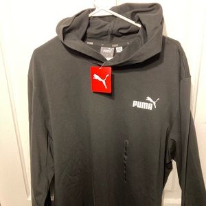 Mens Puma Hoodie size is Xl. Black in color and brand new